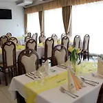 Auto Jas Hotel