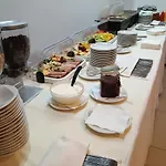 Auto Jas Hotel 4*
