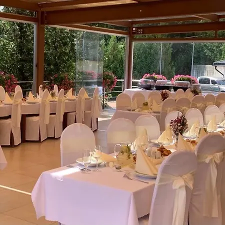 Hotel Auto Jas