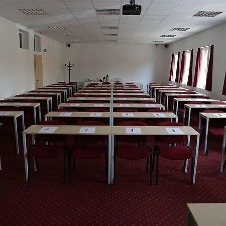 Ξενοδοχείο Auto Jas