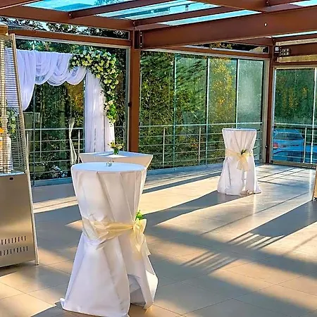 Hotel Auto Jas Nitra