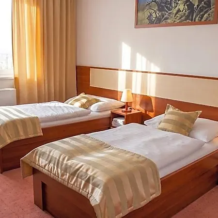 Auto Jas Otel Litra