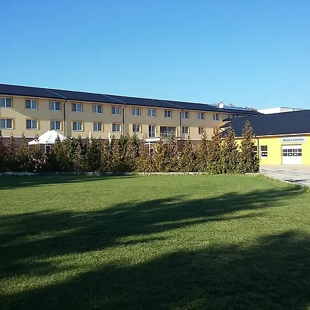 Hotel Auto Jas 4*