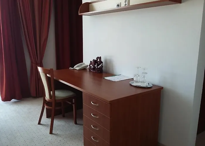 Hotel Auto Jas Nitra