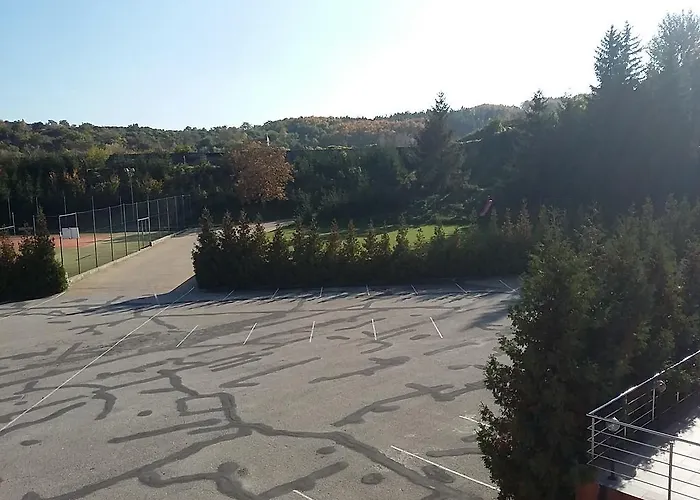 Hotel Auto Jas 4*